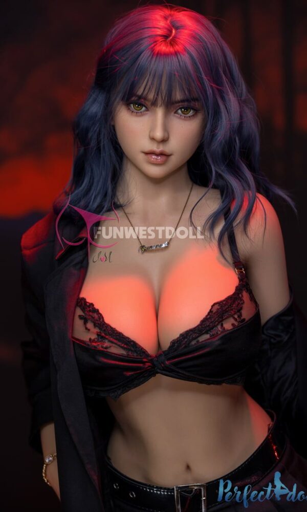 157cm Sexdoll Larina